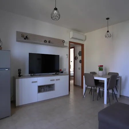 Deiastay Executive Daire Quartu SantʼElena